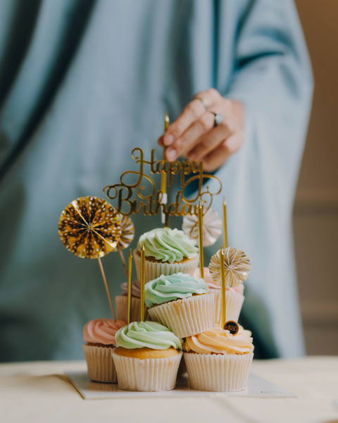 DIY Cupcake Stack - Vanilla Sky