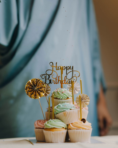 DIY Cupcake Stack - Vanilla Sky