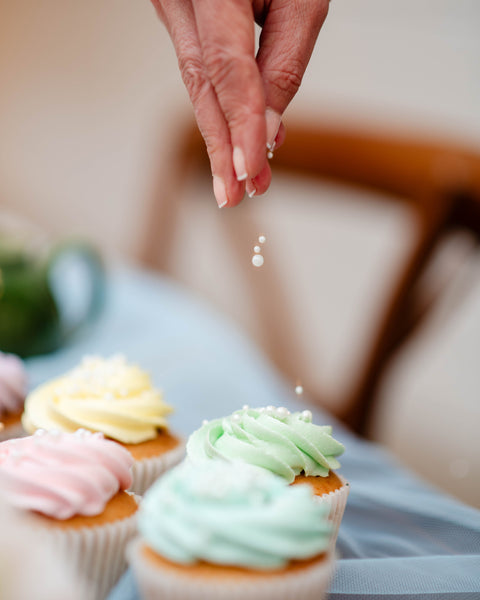 Vanilla & Chocolate Wedding Cupcakes