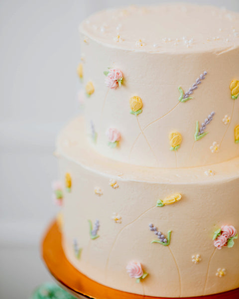 2 Tier Summer Wedding Cake