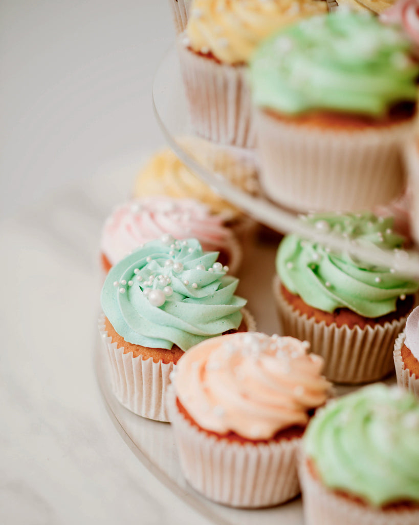 Vanilla & Chocolate Wedding Cupcakes