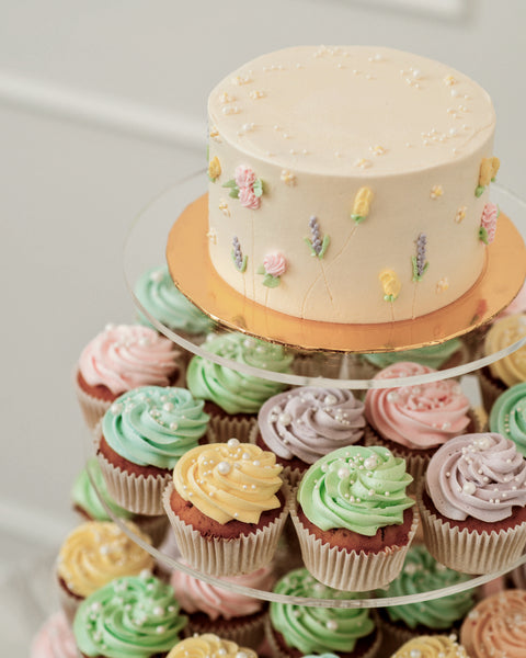 Summer Cake and Cupcakes