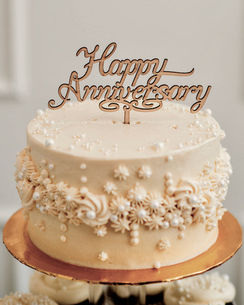 Bianco Cake and Cupcakes