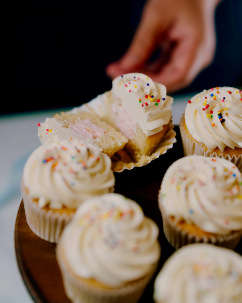 Gender Reveal Cupcakes Vanilla Sky