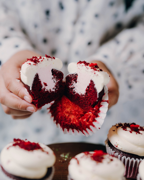 Gender Reveal Cupcakes Red Velvet