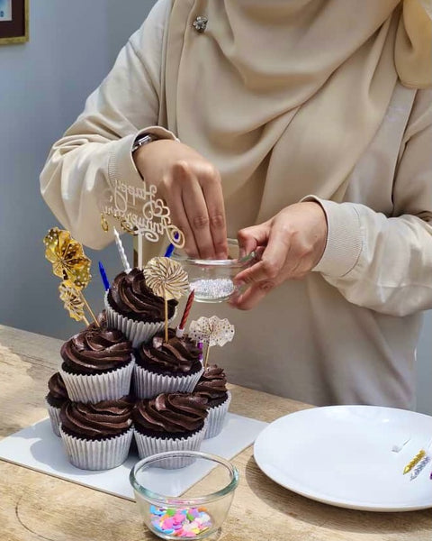 DIY Cupcake Stack - Dark Secret