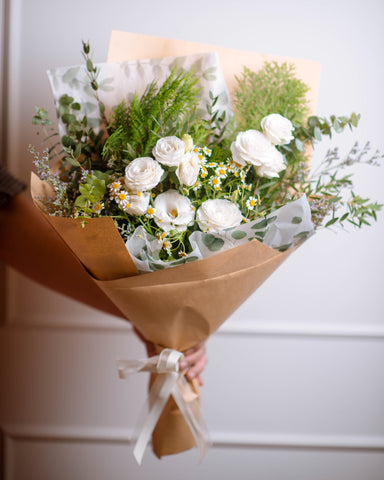 Holiday Blooms (Medium)