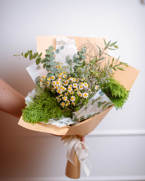 Holiday Blooms (Petite)