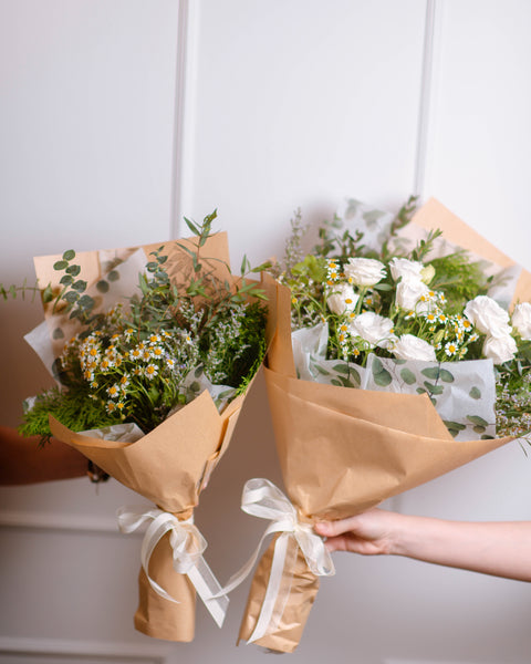 Holiday Blooms (Medium)