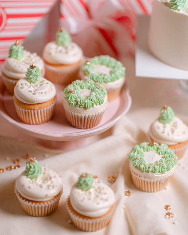 Holidays 2025 - Vanilla Cupcake