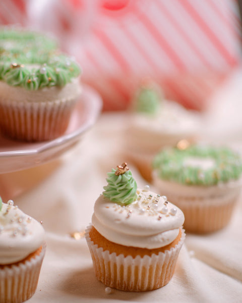 Holidays 2025 - Vanilla Cupcake