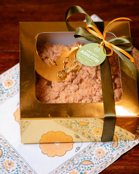 3 DAY PRE-ORDER - Hari Raya Pineapple Apple Tray Bake