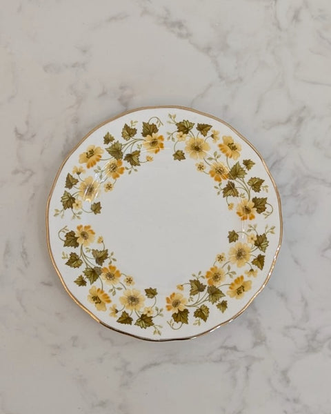 P-02 Vintage Tea Cup Set