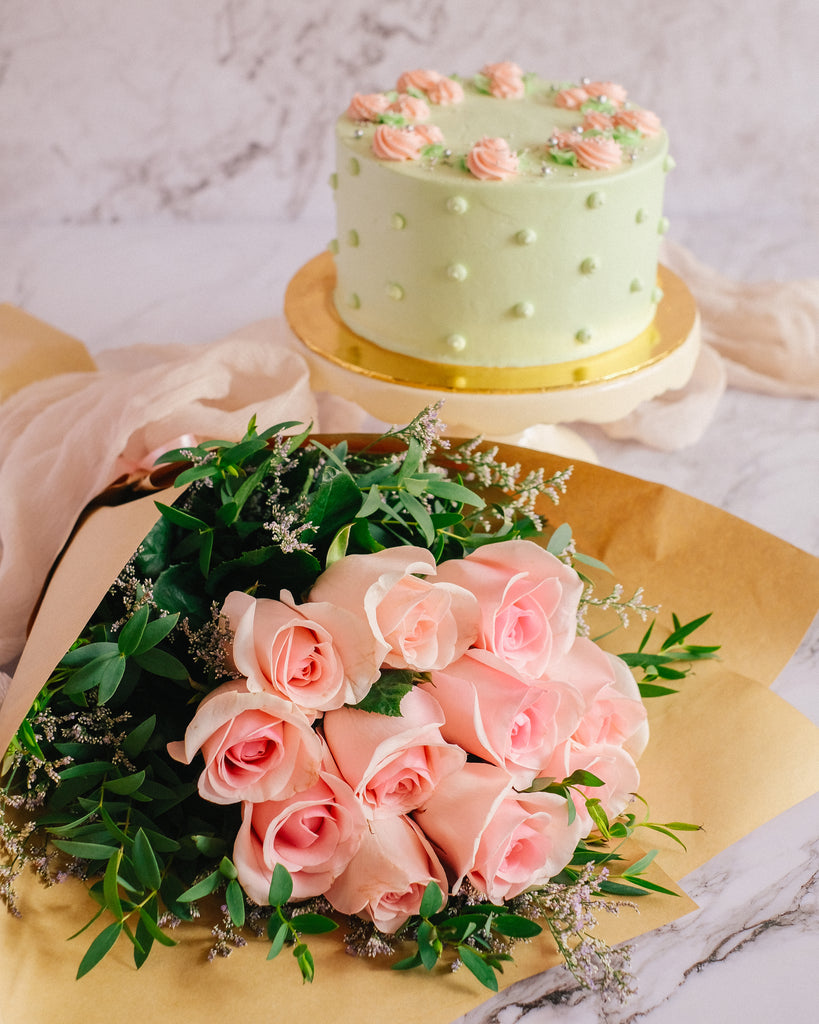 Gift Set - Pistachio Rose Cake (Large)