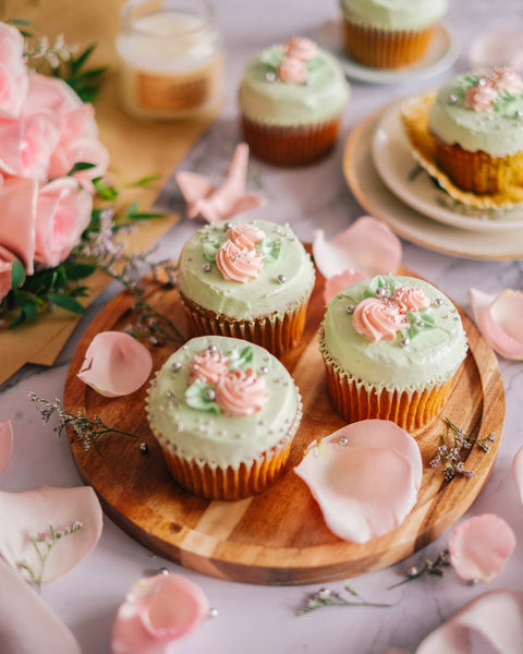 Gift Set - Pistachio Rose Cupcake (Medium)